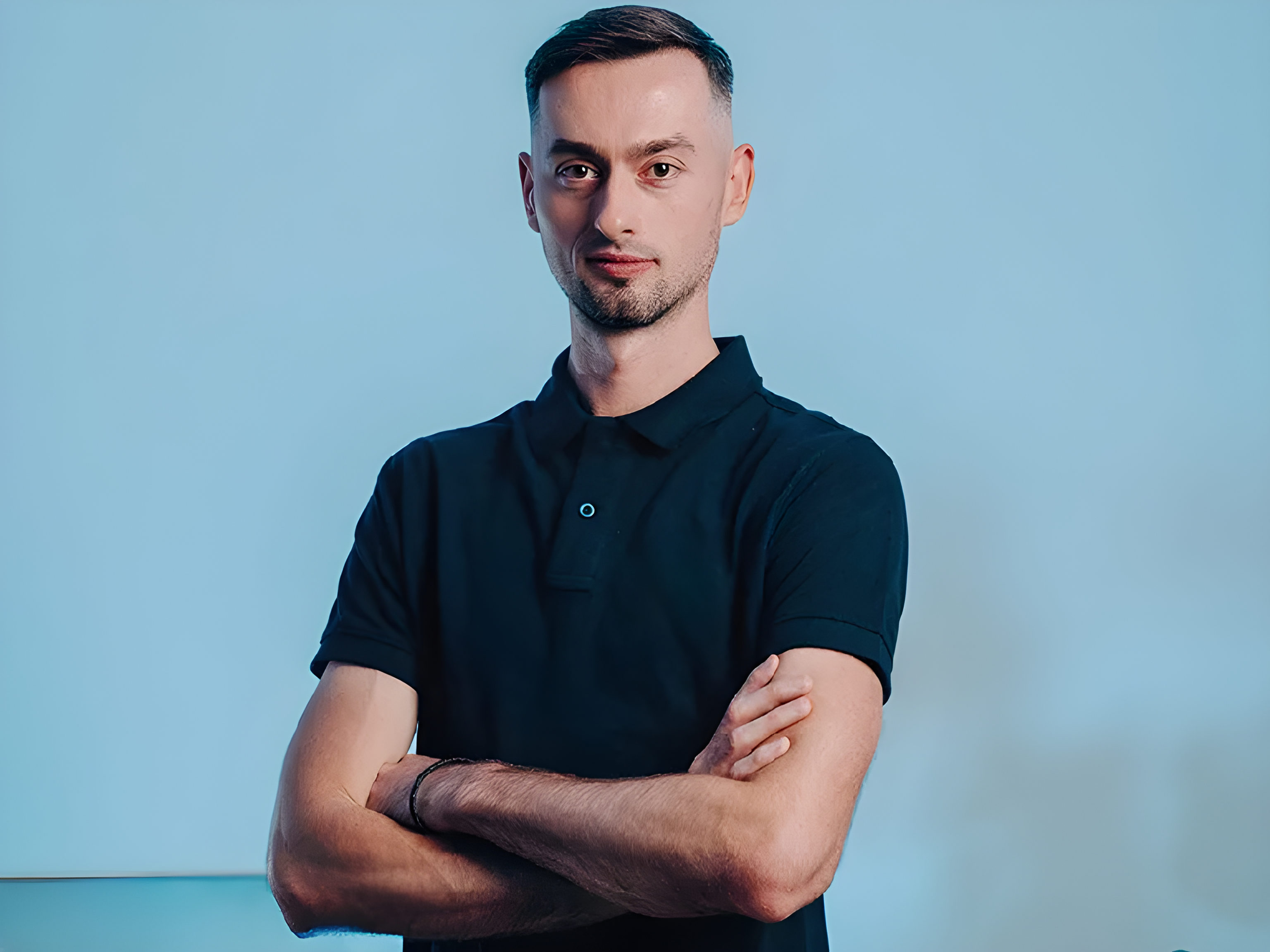 Terapeuta podczas pracy z pacjentką w gabinecie